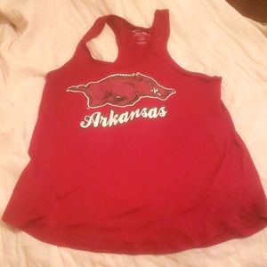 Women's razorback 2x top
